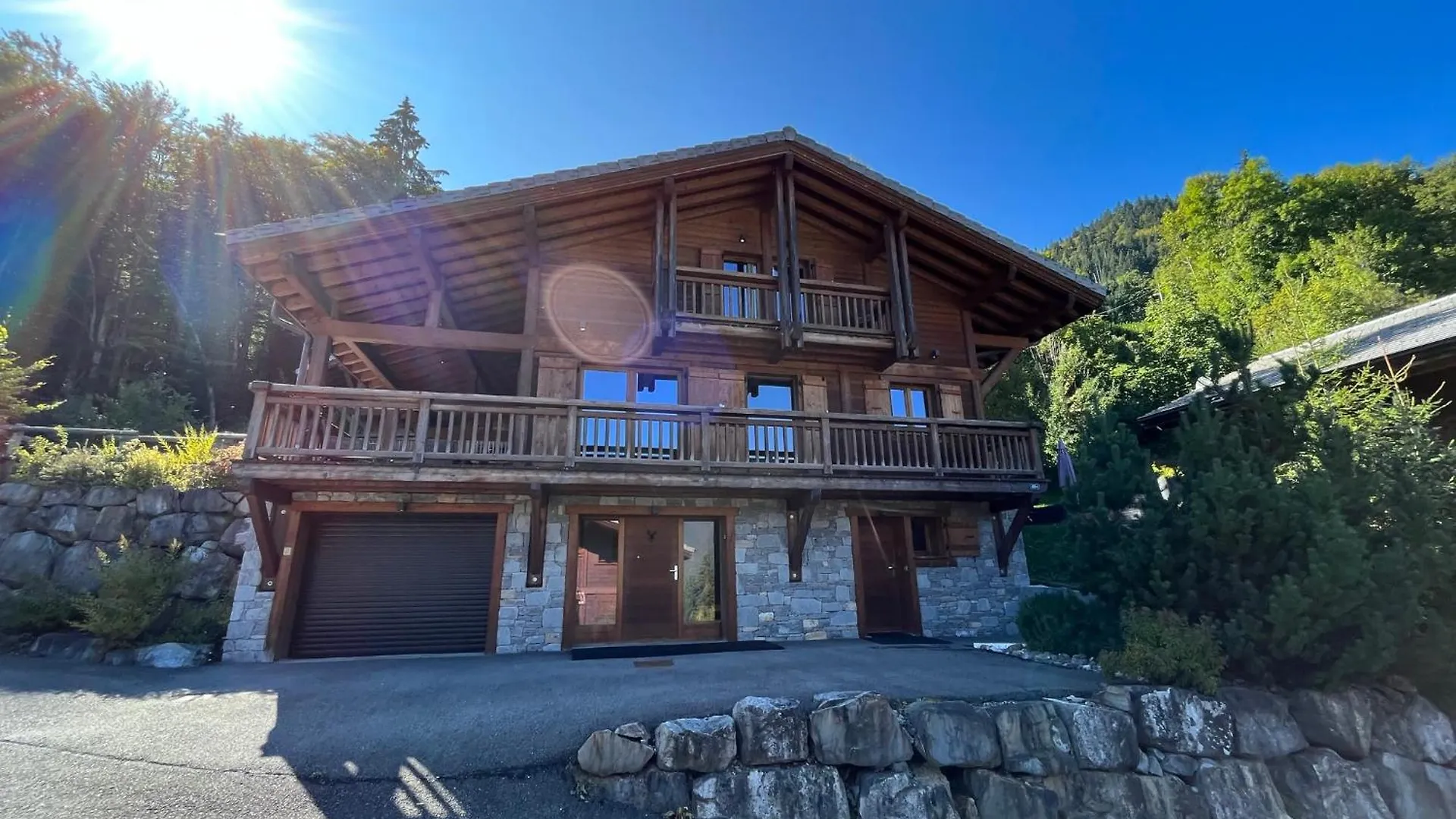 Chalet Balata - Charming Chalet With Hot Tub And Views Villa La Cote d'Arbroz France